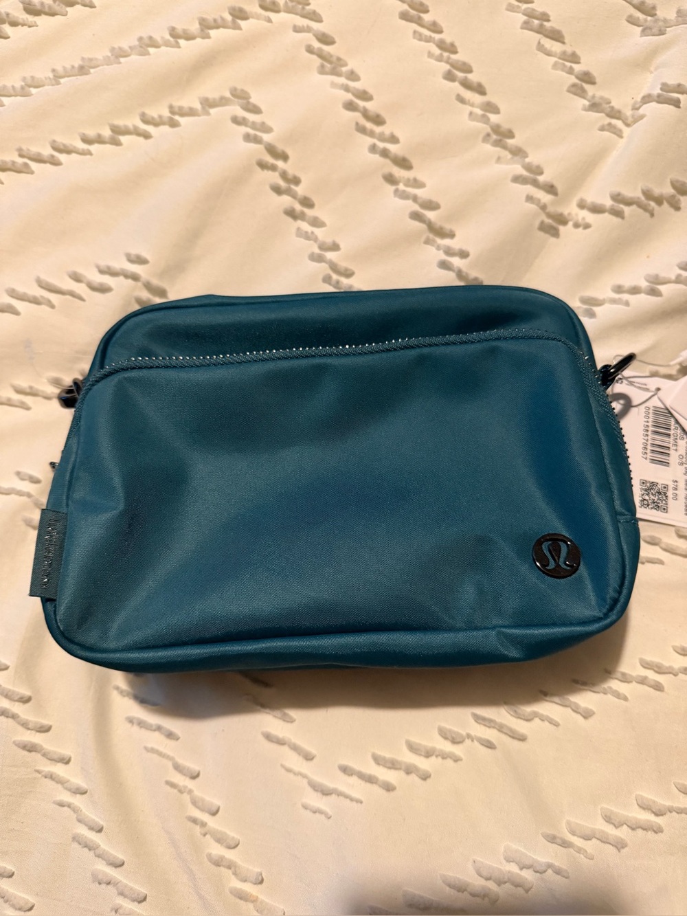 lululemon Everywhere Belt Bag NEW TEAL